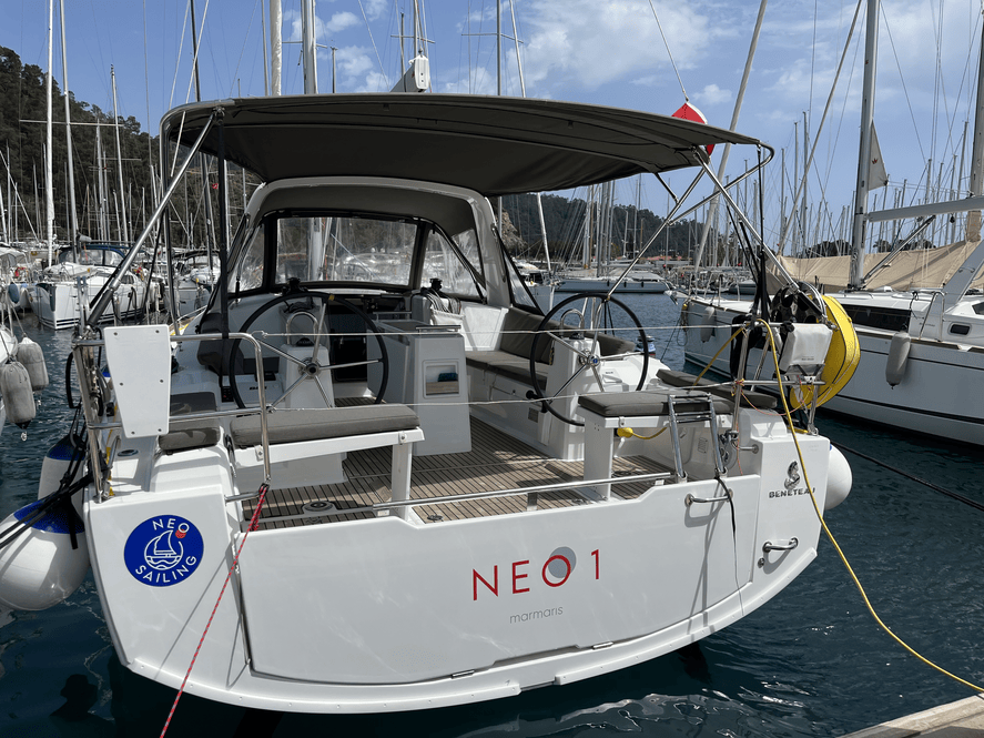 Neo 1 — Beneteau Oceanis 38.1